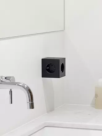 AVOLT | Regleta Square 2 F Black |